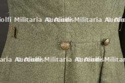 Feldrock 07-14 d'un sous officier du 49 Feldartillerie du Württemberg. Model 1907/14 Feldrock tunic of a non-commissioned officer of the 49th Württemberg Field Artillery Regiment. — photo 15