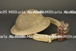Casque anglais MkI, ceinture en web et cartouchière. British MkI helmet, web belt and ammunition pouch