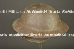 Coque de casque anglais Brodie 1er type. First pattern British Brodie helmet shell