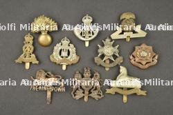Lot de 10 insignes anglais. Lot of 10 British badges
