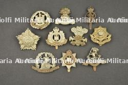 Lot de 10 insignes anglais. Lot of 10 British badges