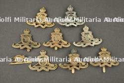 Lot de 9 insignes d'artillerie anglais. Lot of 9 British artillery badges