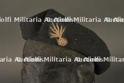 Béret officier RIA. Officer’s beret of the RIA.