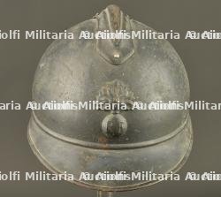 Casque Adrian 1915 infanterie. Model 1915 Adrian helmet for infantry.