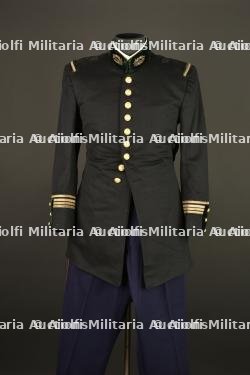 Tunique de pharmacien. Pharmacist’s tunic.