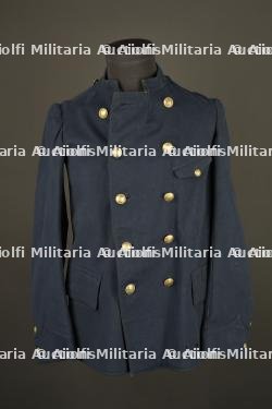 Paletot colonial. Colonial greatcoat.