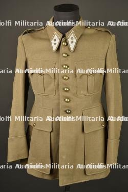 Vareuse d'officier 5ème RTM. Officer’s service tunic, 5th Moroccan Tirailleurs Regiment (5e RTM).