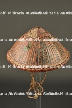 Salacco indochinois. Indochinese salacco helmet.