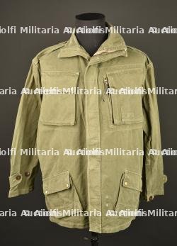 Veste de saut TAP 47 kaki. Khaki TAP jump jacket model 1947.