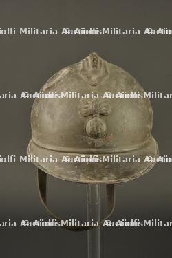 Casque Adrian 1915 infanterie. Adrian infantry helmet Model 1915.