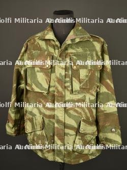 Veste de saut TAP 47 camouflée. Camouflaged TAP jump jacket model 1947.