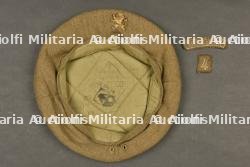 Béret belge.