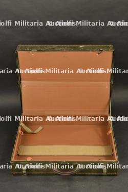 Uniforme et valise de GB Lloyd. — miniature 13