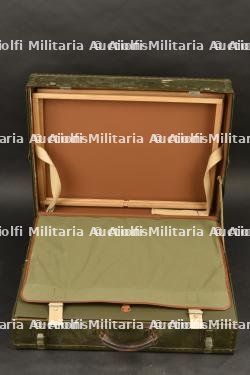 Uniforme et valise de GB Lloyd. — photo 15