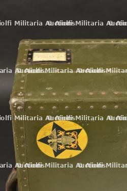 Uniforme et valise de GB Lloyd. — photo 17