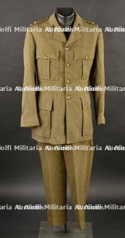 Uniforme d'officier d'artillerie du Warwickshire Yeomanry. — photo 1
