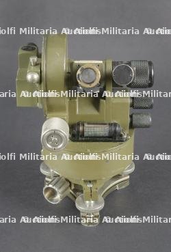 Théodolite de l'armée française. French Army theodolite. — miniature 6