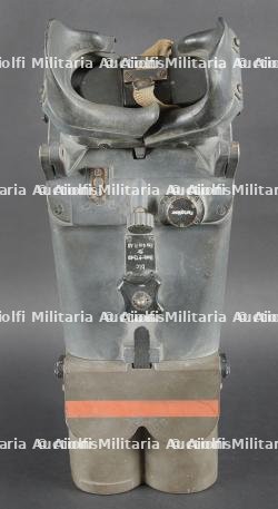 Binoculaire d'observation WH 12 x 60. WH 12 × 60 observation binoculars.