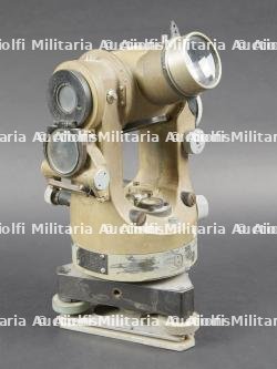 Théodolite Carl Zeiss Jena. Carl Zeiss Jena theodolite