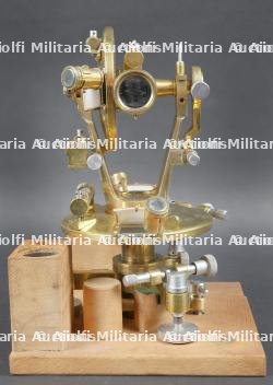 Théodolite. Theodolite. — photo 11