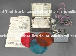 Lampe de signalisation britannique. British Signal Lamp. — photo 12