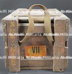Caisse à munition britannique. British ammunition box — miniature 4