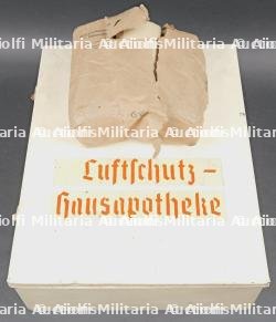Luftschutz Hausapotheke. Luftschutz Hausapotheke