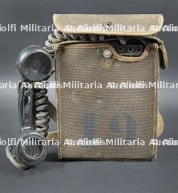 Téléphone de campagne EE 8B. Field telephone EE-8B