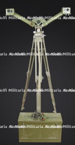 Optique Russe sur trépied. Russian optic on tripod