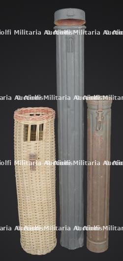 Containers de munitions. Ammunition containers.