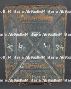 Caisse 3 obus 8 cm Gr.W.34. Crate for three 8 cm Gr.W.34 mortar rounds.