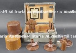 Filmentwicklungsgerät B 8 cm. Filmentwicklungsgerät B, 8 cm.