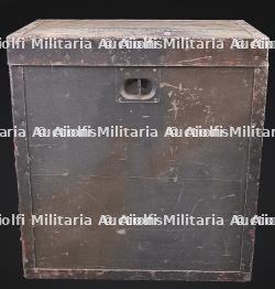 Caisse Handscheinwerfer. Case for hand searchlight.