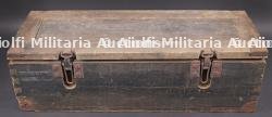 Caisse 100 cartouches 2 cm Flak.30/38. Crate for 100 rounds of 2 cm Flak 30 / 38 ammunition