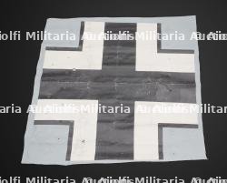 Entoilage Balkenkreuz de planeur. Glider fabric panel bearing Balkenkreuz insignia.