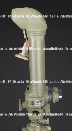 Binoculaire BC 65 sur trépied. BC 65 binoculars on tripod — photo 12