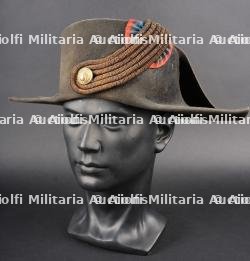 Bicorne école de cavalerie. École de Cavalerie bicorne.