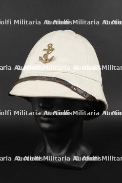 Casque colonial pain de sucre. Colonial pain de sucre helmet.