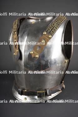Cuirasse de cuirassier 1855/91. Cuirassier cuirass model 1855/91.
