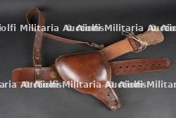 Etui 1892 et ceinturon nominatif. Model 1892 holster and named belt