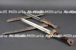 Lot de baïonnettes Berthier transformées. Lot of converted Berthier bayonets
