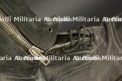 Bottes d'évasion. — miniature 4