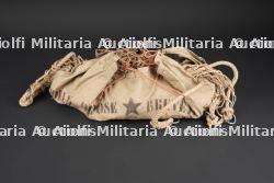Lit de poilu. Poilu bed