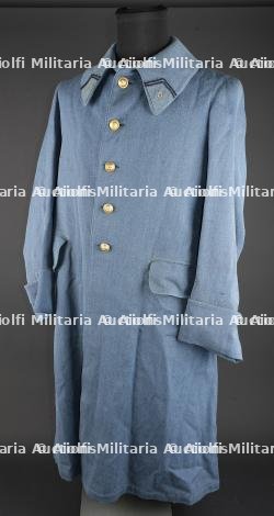 Manteau d'officier bleu horizon du 5e RI. Horizon blue officer’s greatcoat, 5th Infantry Regiment