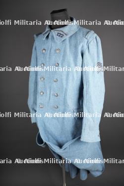 Capote bleu horizon 1915 122ème RI. Horizon-blue greatcoat, Model 1915, 122nd Infantry Regiment