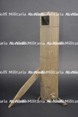 Périscope de tranchée US en bois. US wooden trench periscope