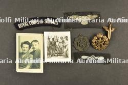 Calots et décorations de la Famille Barrett. — miniature 15