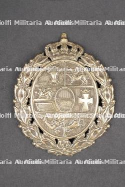 Centre de plaque de casque à pointe du Mecklenburg-Schwerin. Center plate from a Mecklenburg-Schwerin pickelhaube