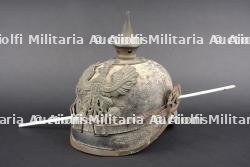 Casque à pointe du JR42 avec impacts, relique du champs de bataille. Pickelhaube of Infantry Regiment JR 42 with battle damage, battlefield relic