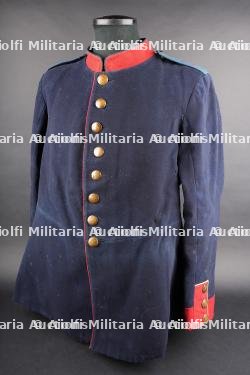 Tunique Waffenrock de la Train Abteilung Nr 15 de Strasbourg. Waffenrock tunic of Train-Abteilung Nr. 15, Strasbourg